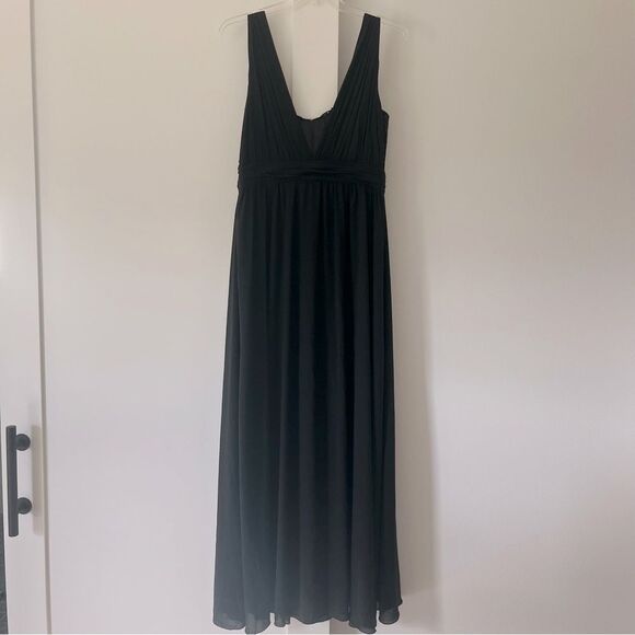 Love by Theia Black Lace Scoop Neck Gown Full Length Dress - Picture 11 of 11